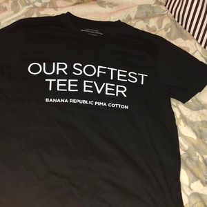 Nice soft banana republic tee shirt